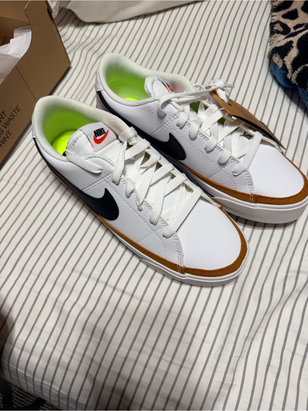 Women’s Nike Court Legacy